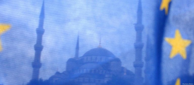 Yüzde 61 AB’ye katılım referandumunda “Evet” diyor