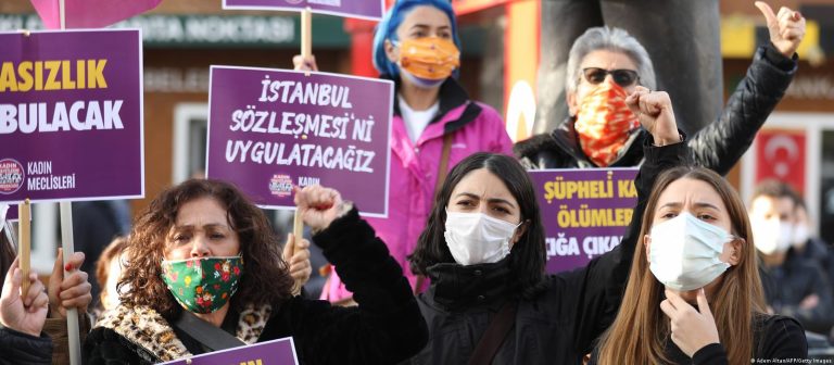 Kadın Cinayetlerini Durduracağız Platformu’na kapatma davası