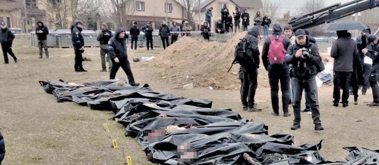 Buça’nın toplu mezarlarında kimlik tespit çalışmaları