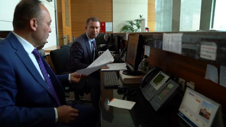 AK Parti’nin 20 yıllık emektarları, ilk günkü heyecanla görev yapıyor