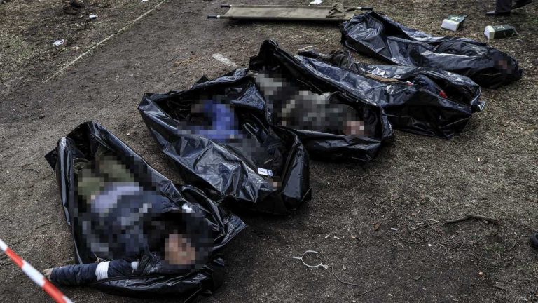 Uydu görüntüleri Moskova’nın Buça’daki ölümlerle ilgili iddialarını yalanlıyor