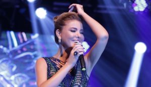Sanatçı Gülben Ergen maratona hazır…