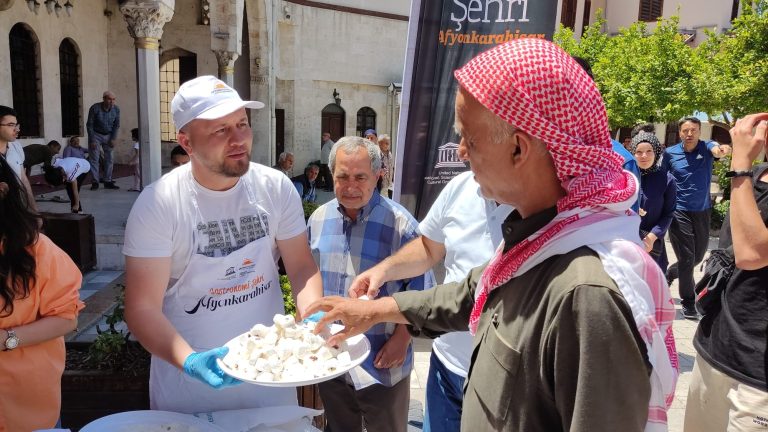 Hatay’da Afyon Gastronomi rüzgarı. Afyon lokumu Hataylılar’ın damaklarını şenlendirdi
