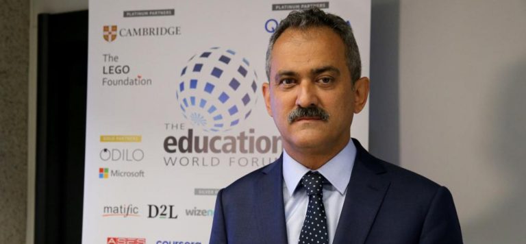 Millî Eğitim Bakanı Mahmut Özer, Londra’da Dünya Eğitim Forumu’na katıldı
