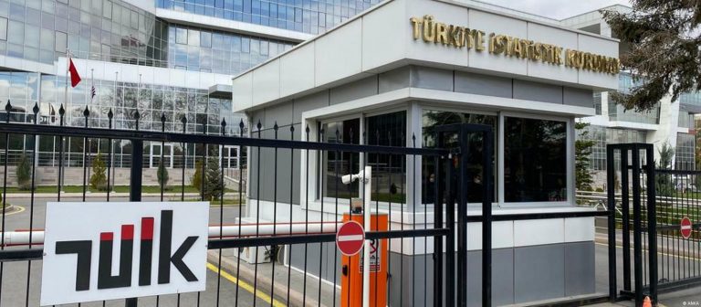 Enflasyon yüzde 70’e dayandı