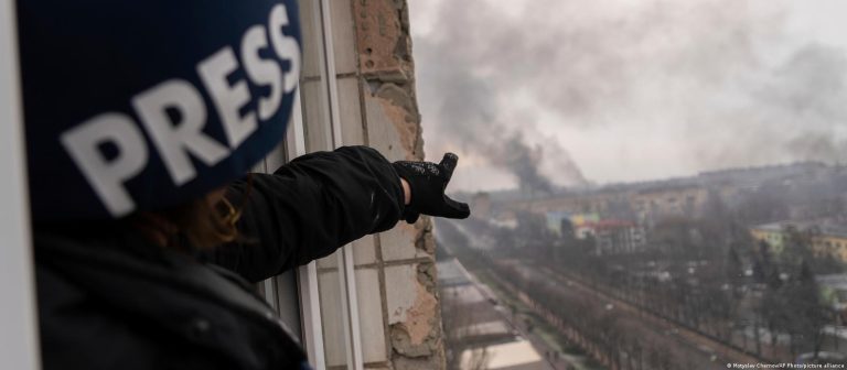 DW İfade Özgürlüğü Ödülü Ukraynalı gazetecilere