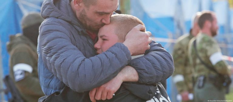 Mariupol’den tahliyelerin sürmesi bekleniyor