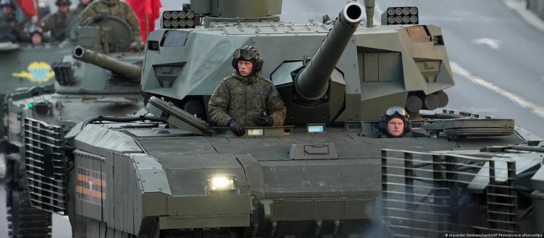 Ukrayna savaşının gölgesinde Zafer Günü törenleri