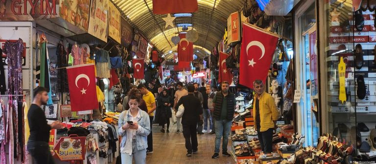 Hatay’daki Suriyeliler: Gitsinler mi kalsınlar mı?