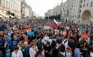 Putin’in şovu: Rus halkı Ukrayna savaşını nasıl izliyor?