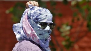 Hindistan’da hava sıcaklığı 49 dereceyi aştı