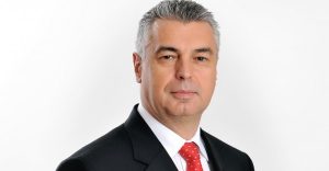 Ekonomi Gazetecileri Derneği Başkanı Celal Toprak, Türkiye Gazetesi’nde günlük ekonomi yazıları yazıyor
