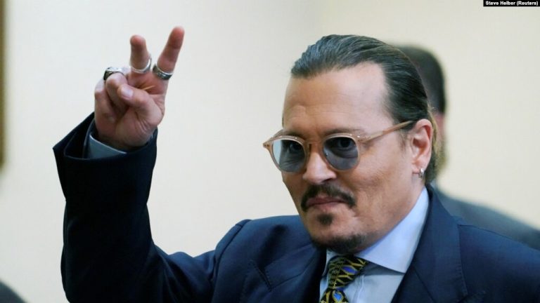 Johnny Depp Eski Eşine Açtığı İftira Davasını Kazandı