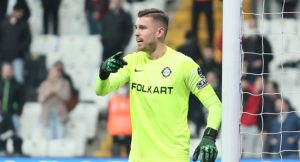 Mateusz Lis, Premier Lig yolcusu