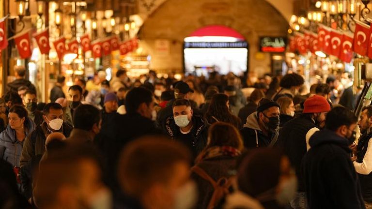 OECD, Türkiye için 2022’de yüzde 3,7 büyüme öngörüyor