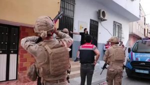 PKK/KCK’nın şehir yapılanmasına 5 ilde operasyon: 26 gözaltı