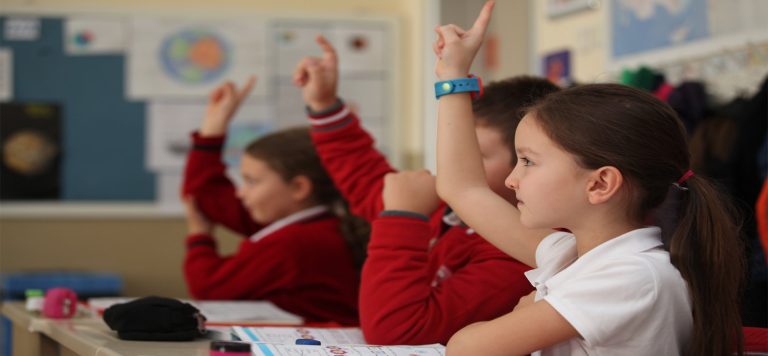 MEB’lığınca 2022-2023 eğitim öğretim yılında ana sınıfı, ilkokul ve ortaokula başlayacak öğrencilerin kayıtları, adrese dayalı olarak yapıldı