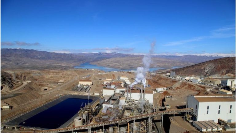 Sömürge madenciliğine hayır