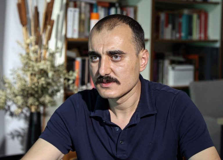 Etkin pişmanların röportajlarıyla “Kumpas” belgeseli bugün izleyicilerle buluşacak