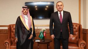 Bakan Çavuşoğlu Suudi mevkidaşı Farhan ile görüştü