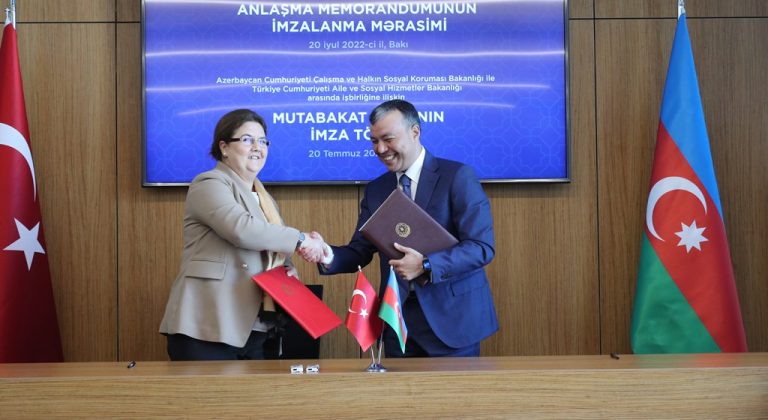 Bakan Derya Yanık, Türkiye ve Azerbaycan Arasında “Sosyal Hizmetler” Alanında İş Birliğine Yönelik Mutabakat Zaptını İmzaladı