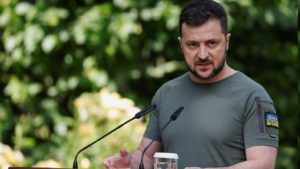 Zelenskiy: Belarus’un savaşa girmeyeceğine inanıyoruz