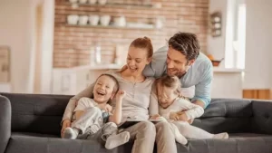 ‘Anne- baba, kardeşlerden birini ön plana çıkarmamalı’