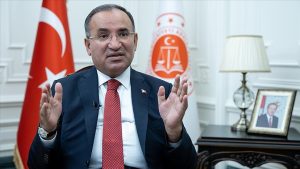 Adalet Bakanı Bozdağ, “Yargı yetkisinin kullanılmasına ilişkin benim söylediğim tek cümle yoktur”