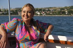 Hamiyet’ten yeni tarz şarkı, “Yalan!”