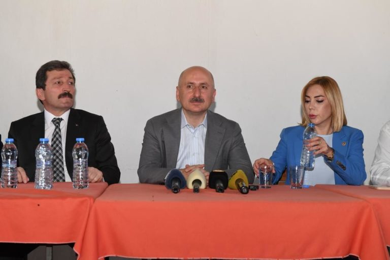 Ulaştırma ve Altyapı Bakanı Karaismailoğlu, “Bir liralık yatırım yaptığımızda 10 katını üretimde görüyoruz”