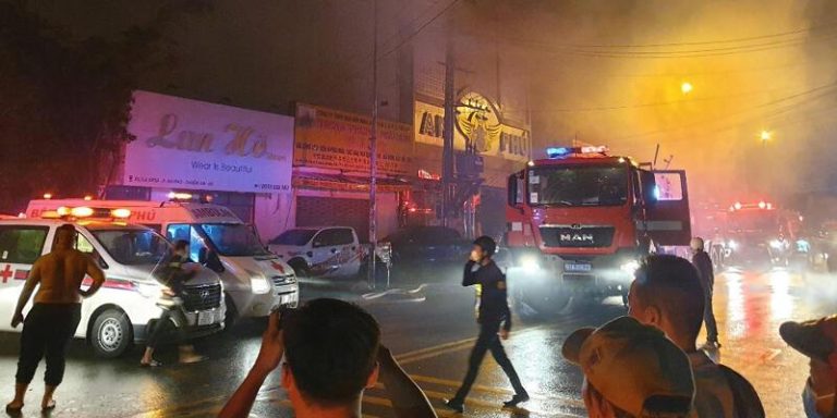 Vietnam’da bir karaoke barda çıkan yangında 32 kişi öldü