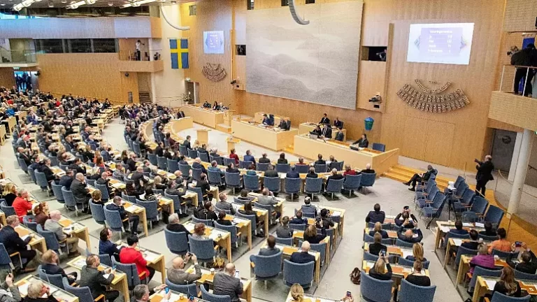 İsveç, Türkiye’ye uyguladığı ambargoyu kaldırdı, silah satışının önü açıldı