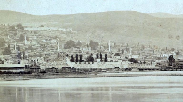 Selanik’in kaybolan camileri