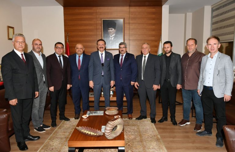 TOBB Başkanı Hisarcıklıoğlu, “Necmi Başkanımızı ve KOTO’yu kutluyorum”