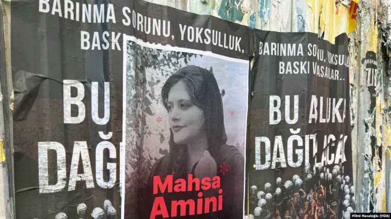 İstanbul’da İranlılar’ın Rejimi Protesto Gösterisine Polis İzin Vermedi