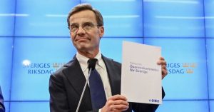 İsveç’te seçimden 36 gün sonra hükümet kuruldu, ılımlı muhafazakar isim başbakan oldu
