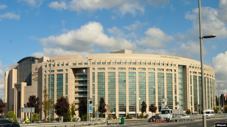 Kadın Cinayetlerini Durduracağız Platformu’na (KCDP) kapatma davası