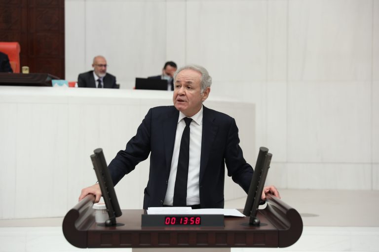 İYİ Partili Sezgin: Putin’in Türkiye’yi gaz merkezi yapma projesi, La Fontaine masalıdır