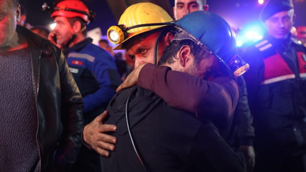 Maden işçilerinden geriye hatıraları kaldı