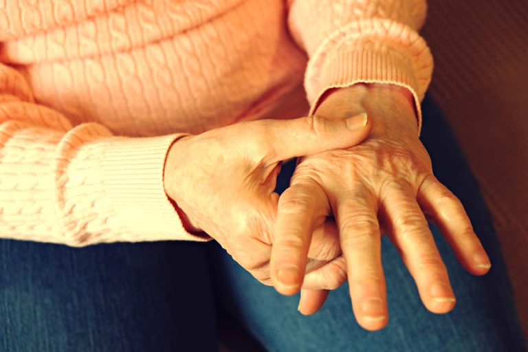 Romatizmal hastalıklar tedavi edilebiliyor