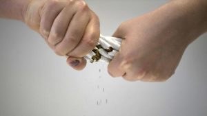 Tütün piyasasına sıkı denetim: AK Parti’nin teklifi TBMM Başkanlığı’na sunuldu