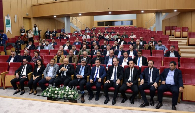 Kocaeli Ticaret Odası’nda (KOTO) Meclis Başkanı Hüseyin Gezer