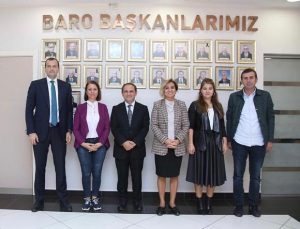 Cumhuriyet Halk Partisi (CHP) Sakarya İl Başkanı Ecevit Keleş’den Baroya hayırlı olsun ziyareti