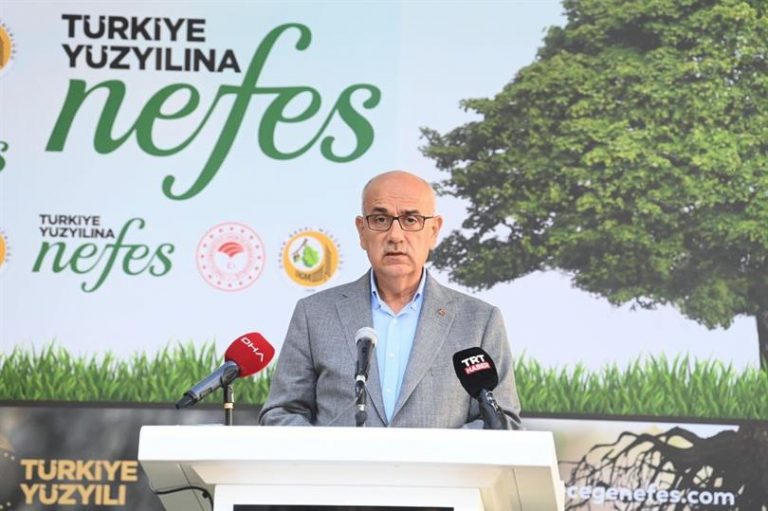 Bakan Kirişci: Bu yıl, 7’den 70’e hepimizin dikeceği milyonlarca fidan ‘Türkiye Yüzyılı’na nefes olacak