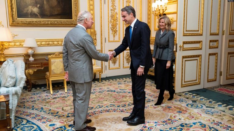 Miçotakis Kral Charles’dan Mermerleri İstedi