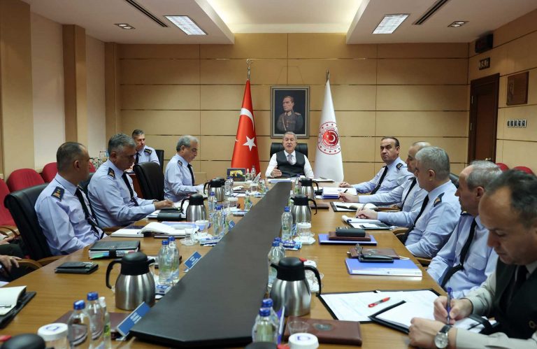 Millî Savunma Bakanı Hulusi Akar: “ABD Savunma Bakanlığından Bir Heyet Türkiye’ye Geldi, Türkiye-ABD Üst Düzey Savunma Grubu Toplantısı Yapılıyor”