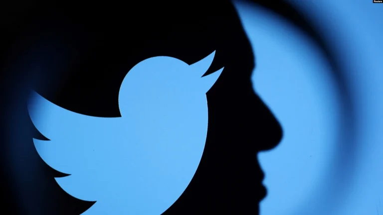 Elon Musk: “Apple Twitter’ı Tehdit Etti”