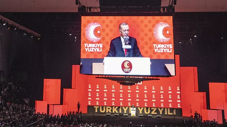 Dünyada ilgi odağı olduk: Akla gelen tek ülke ”Türkiye”