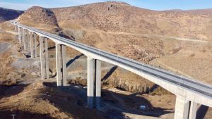 Eğiste Hadimi Viyadüğü trafiğe açıldı