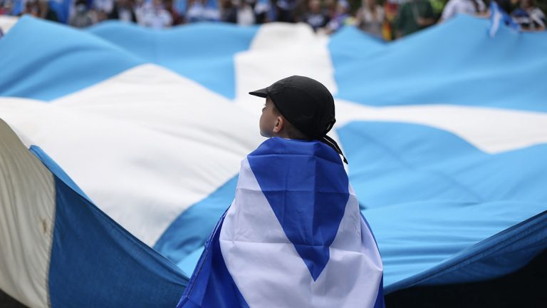 İskoçların Bağımsızlık Israrı